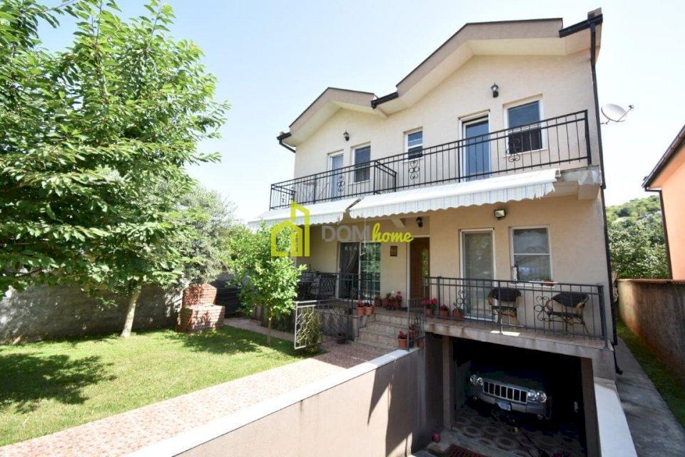 Kuća 240m2, Donja Gorica